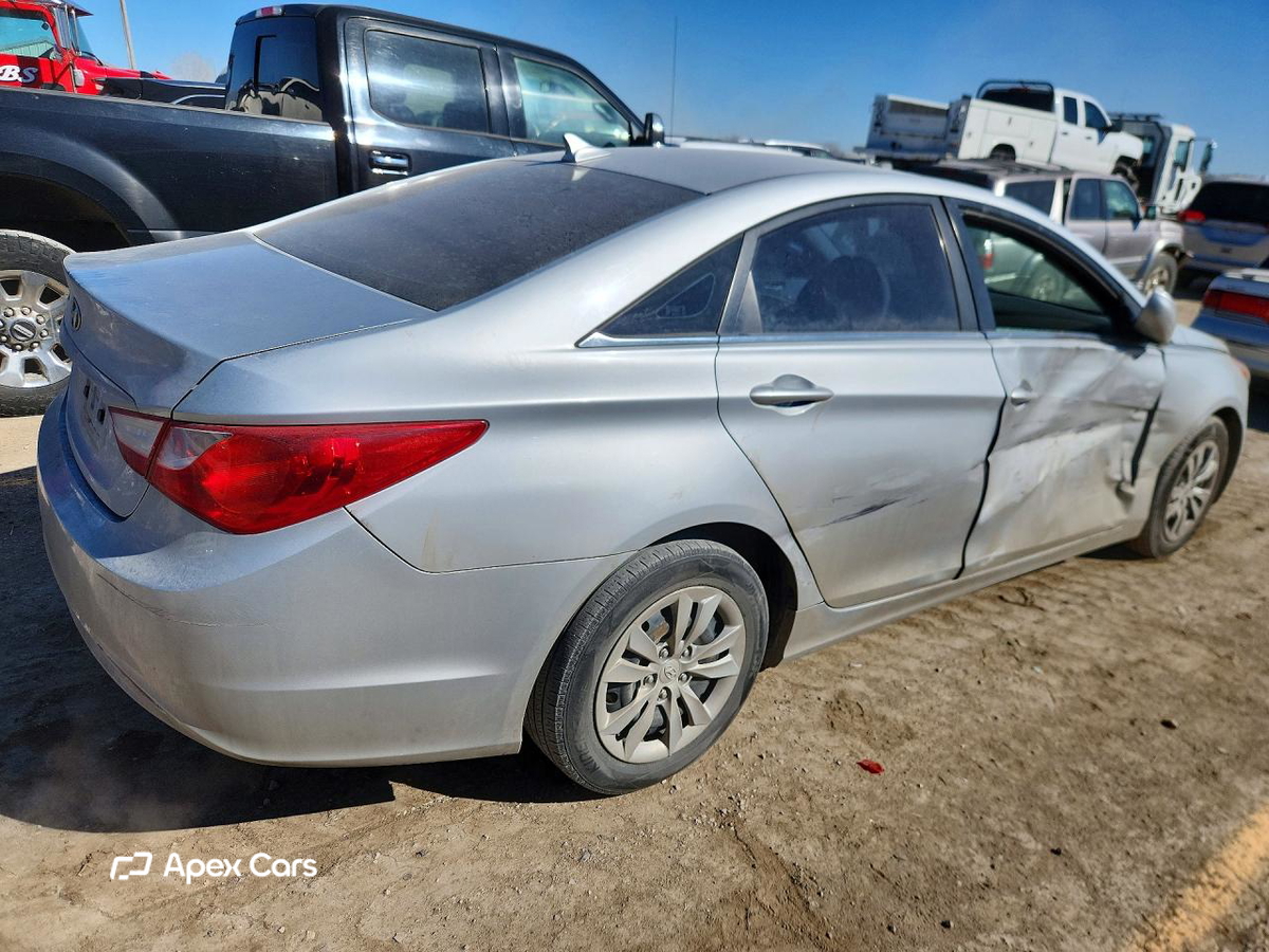Hyundai Sonata 2011
