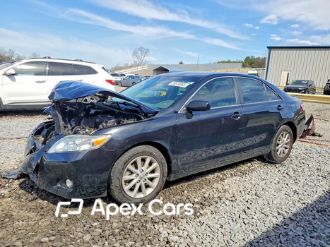 Toyota Camry 2011 - Image 1 of 5