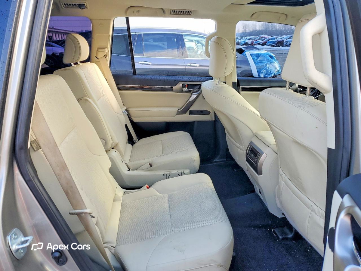 Lexus GX 2021