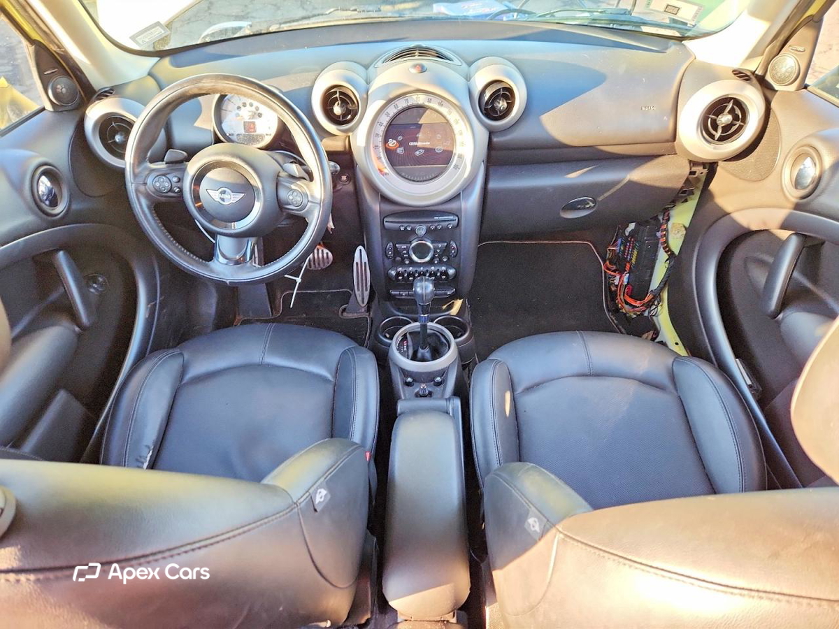 MINI Cooper 2012