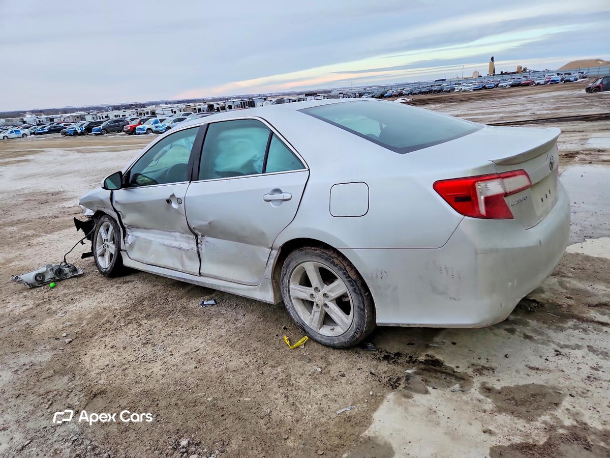 Toyota Camry 2012