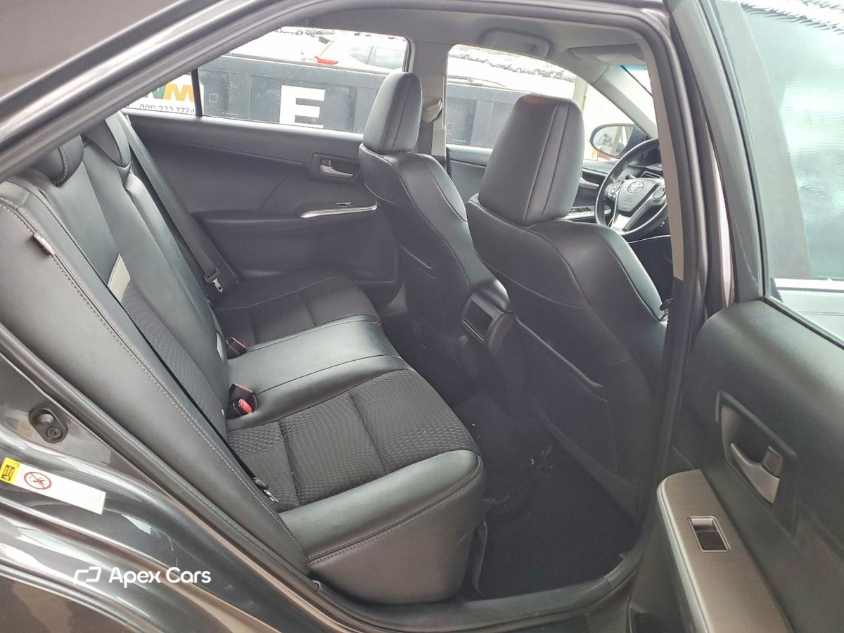 Toyota Camry 2012