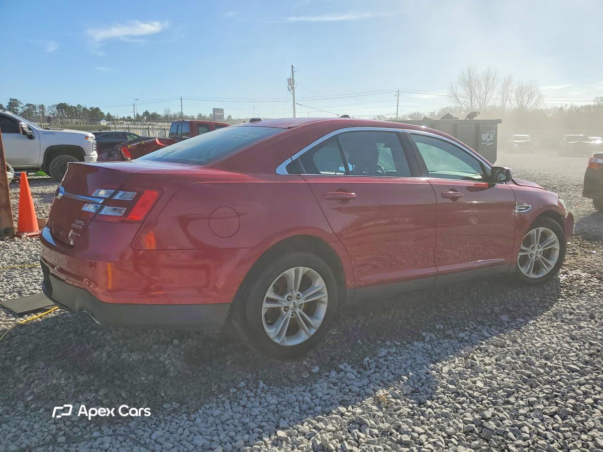 Ford Taurus 2016