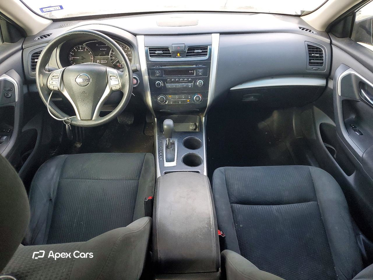 Nissan Altima 2015