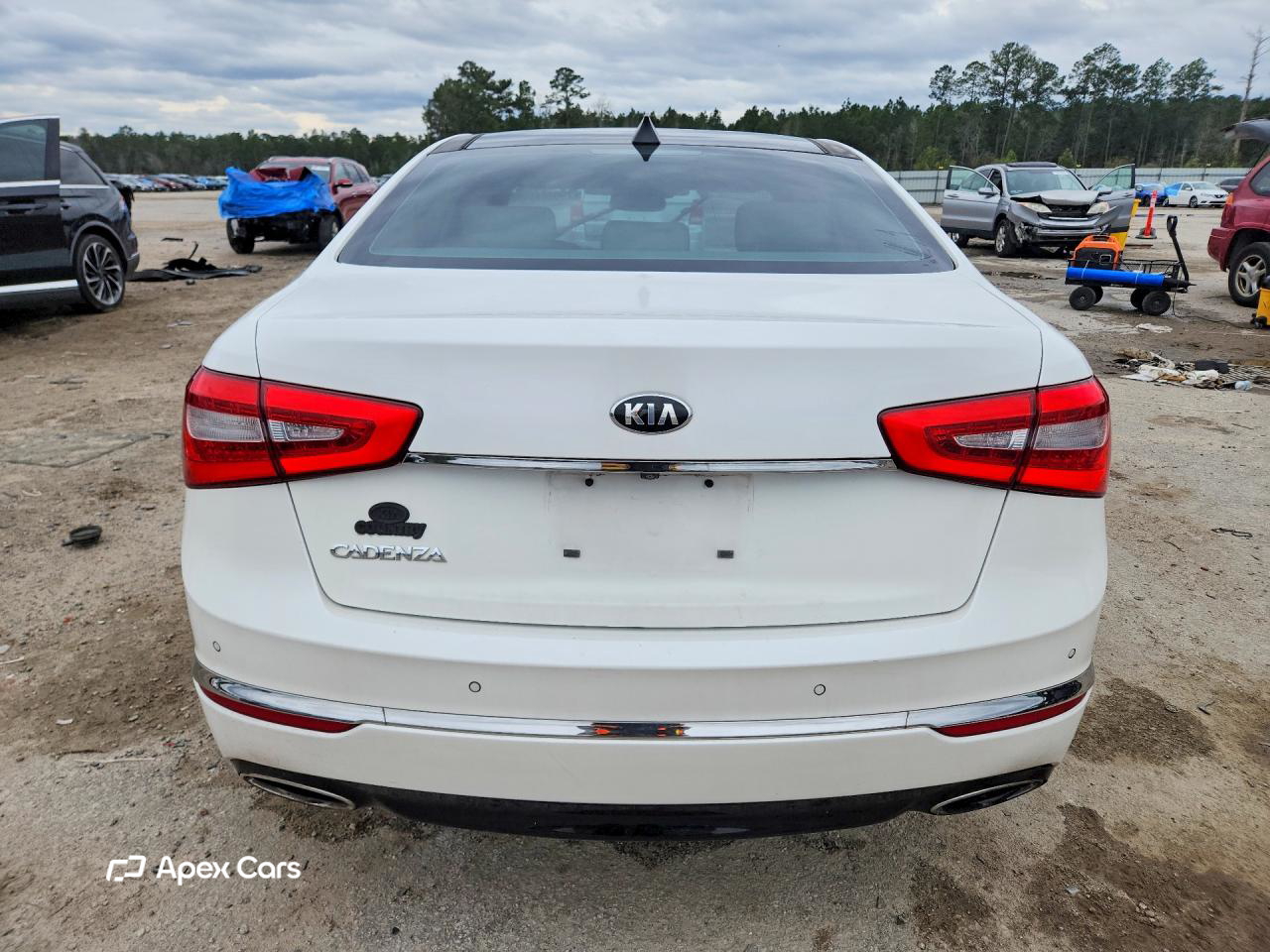 Kia Cadenza 2014