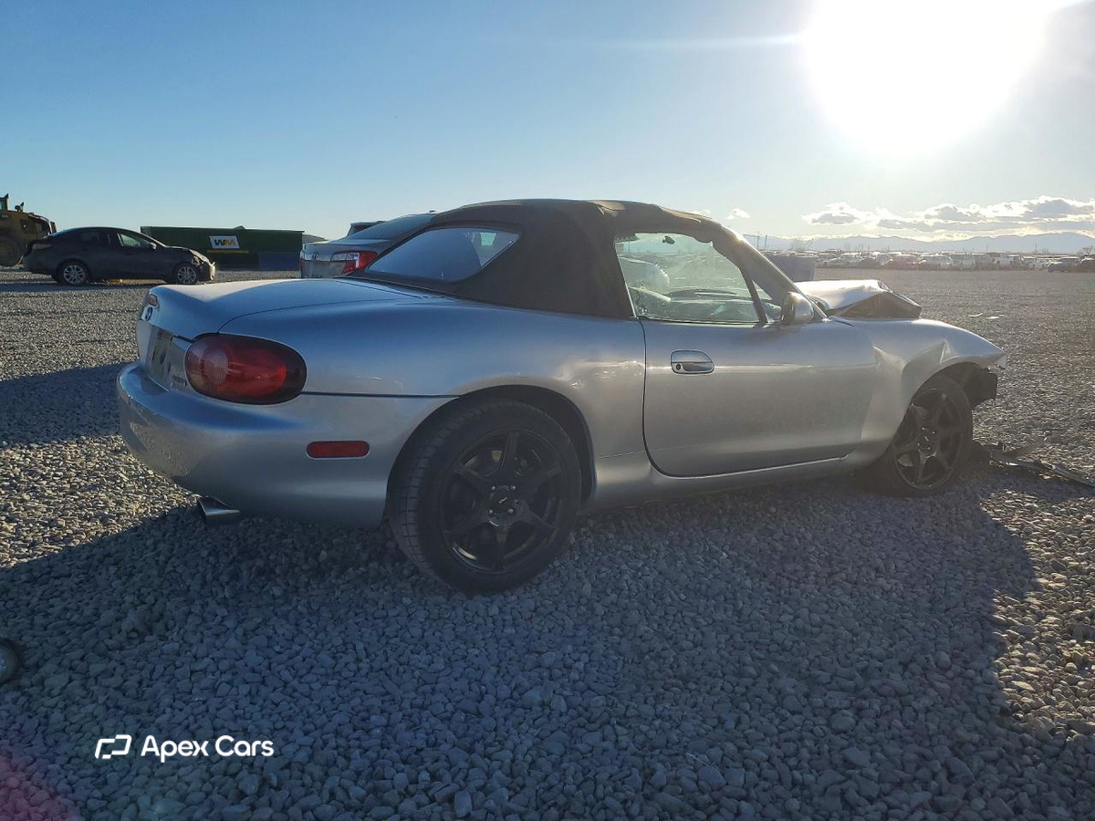 Mazda MX-5 2003