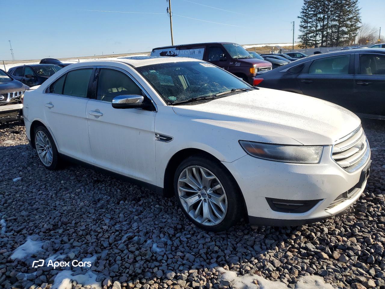 Ford Taurus 2015
