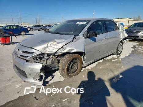 Toyota Corolla 2011 - Image 1 of 14