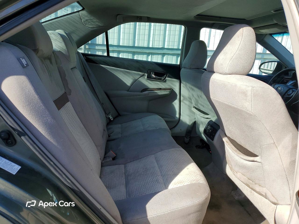 Toyota Camry 2012