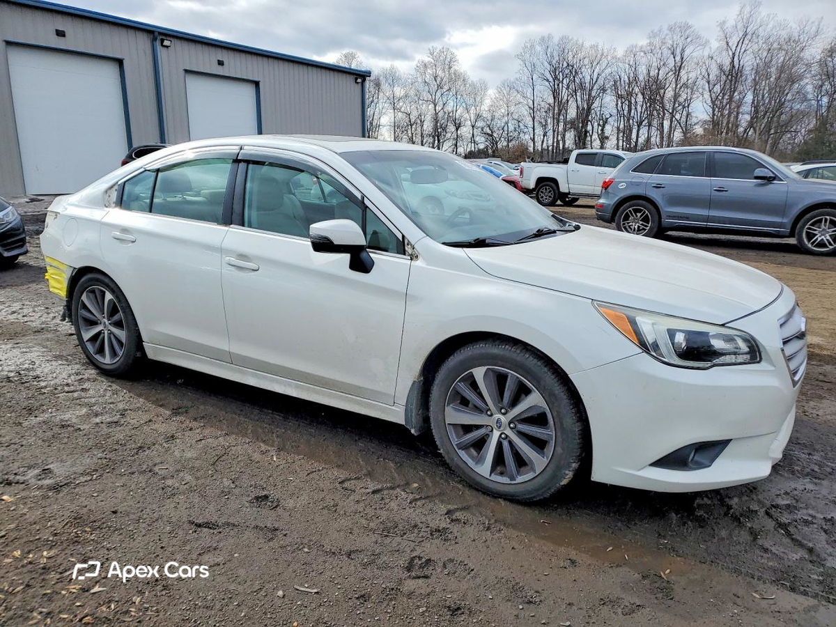 Subaru Legacy 2015