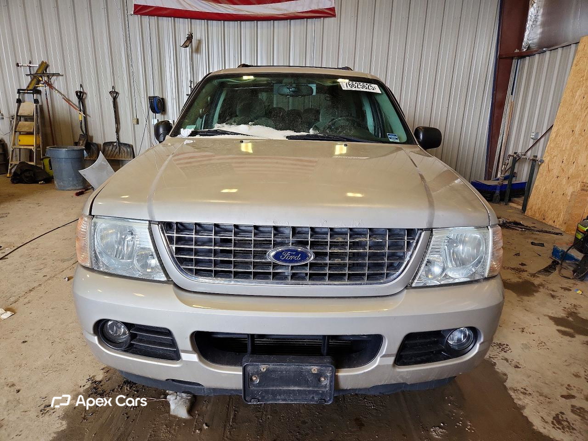 Ford Explorer 2004