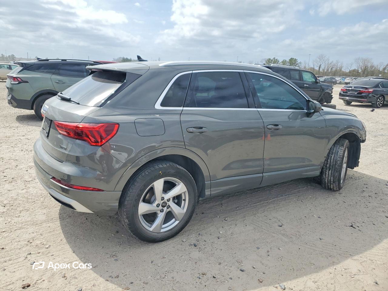 Audi Q3 2021