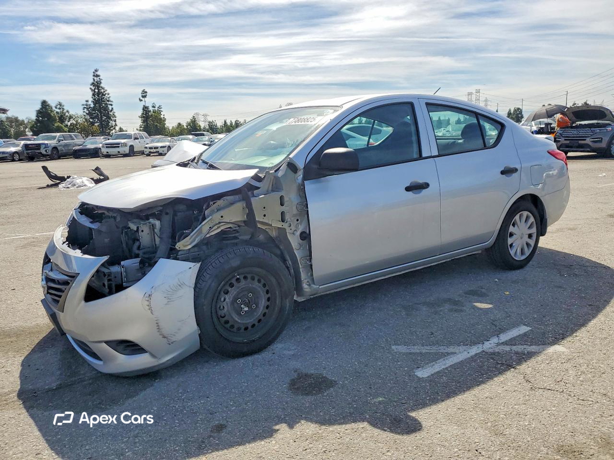 Nissan Versa 2014