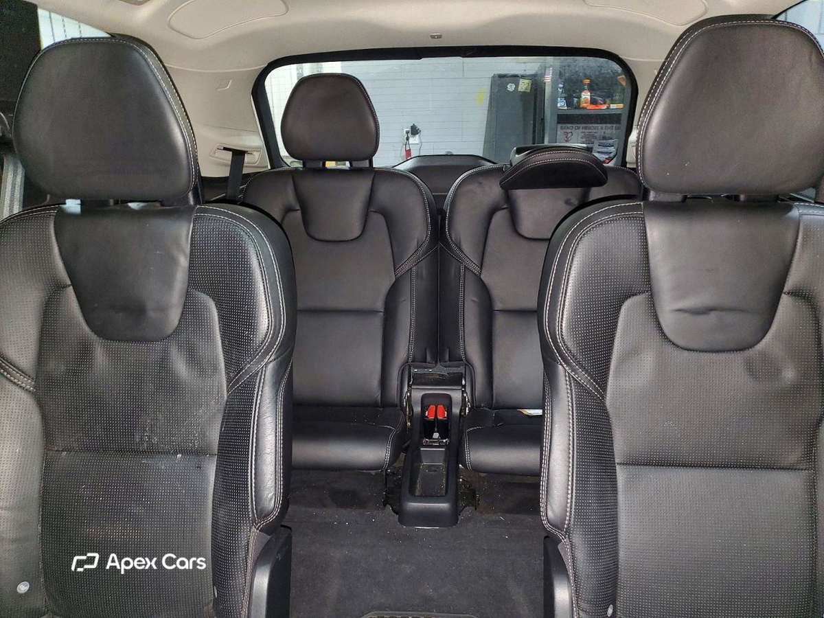 Volvo XC90 2021