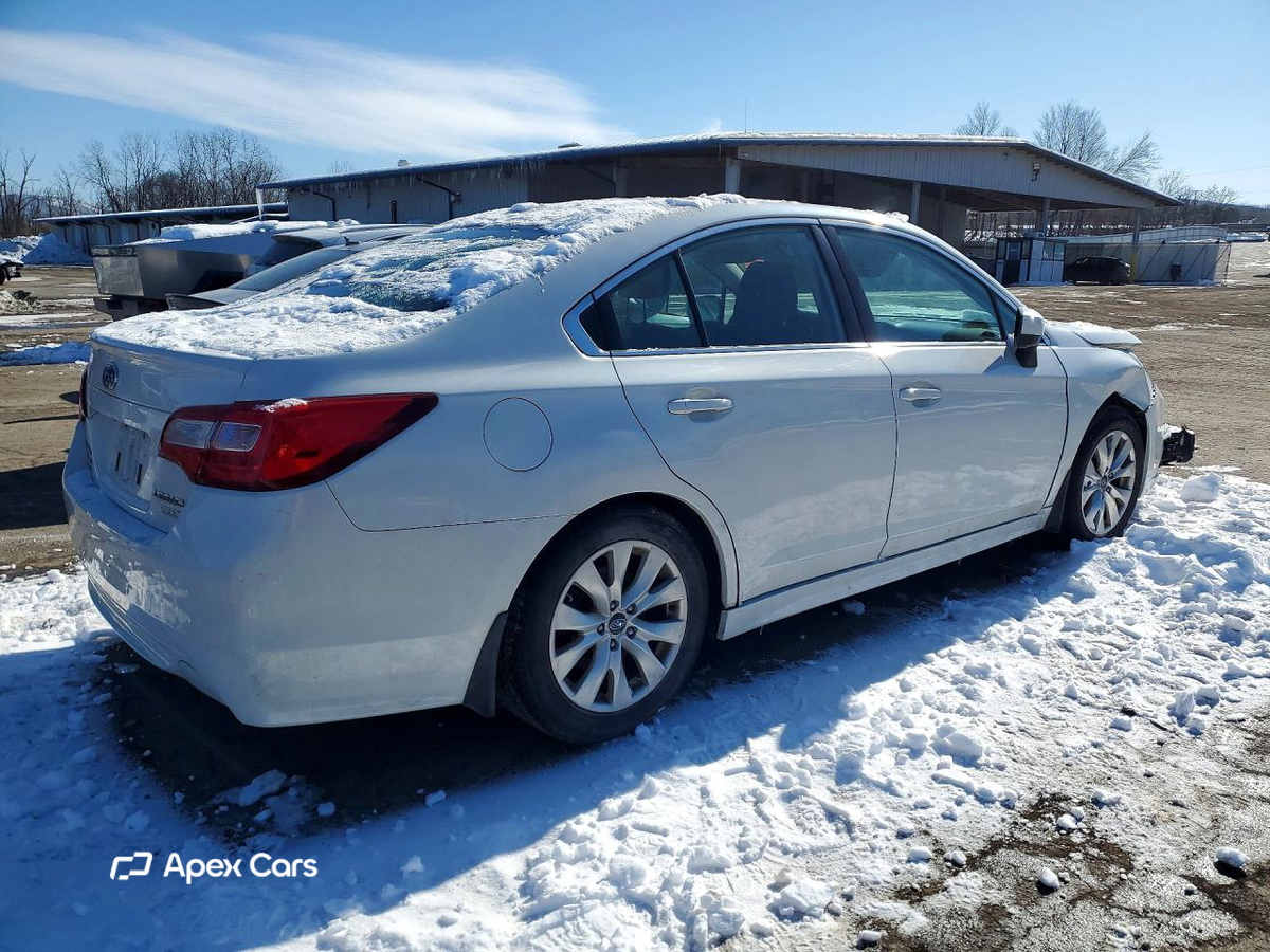 Subaru Legacy 2015