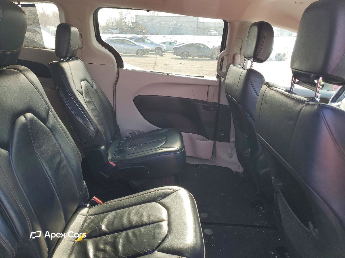 Chrysler Pacifica 2017
