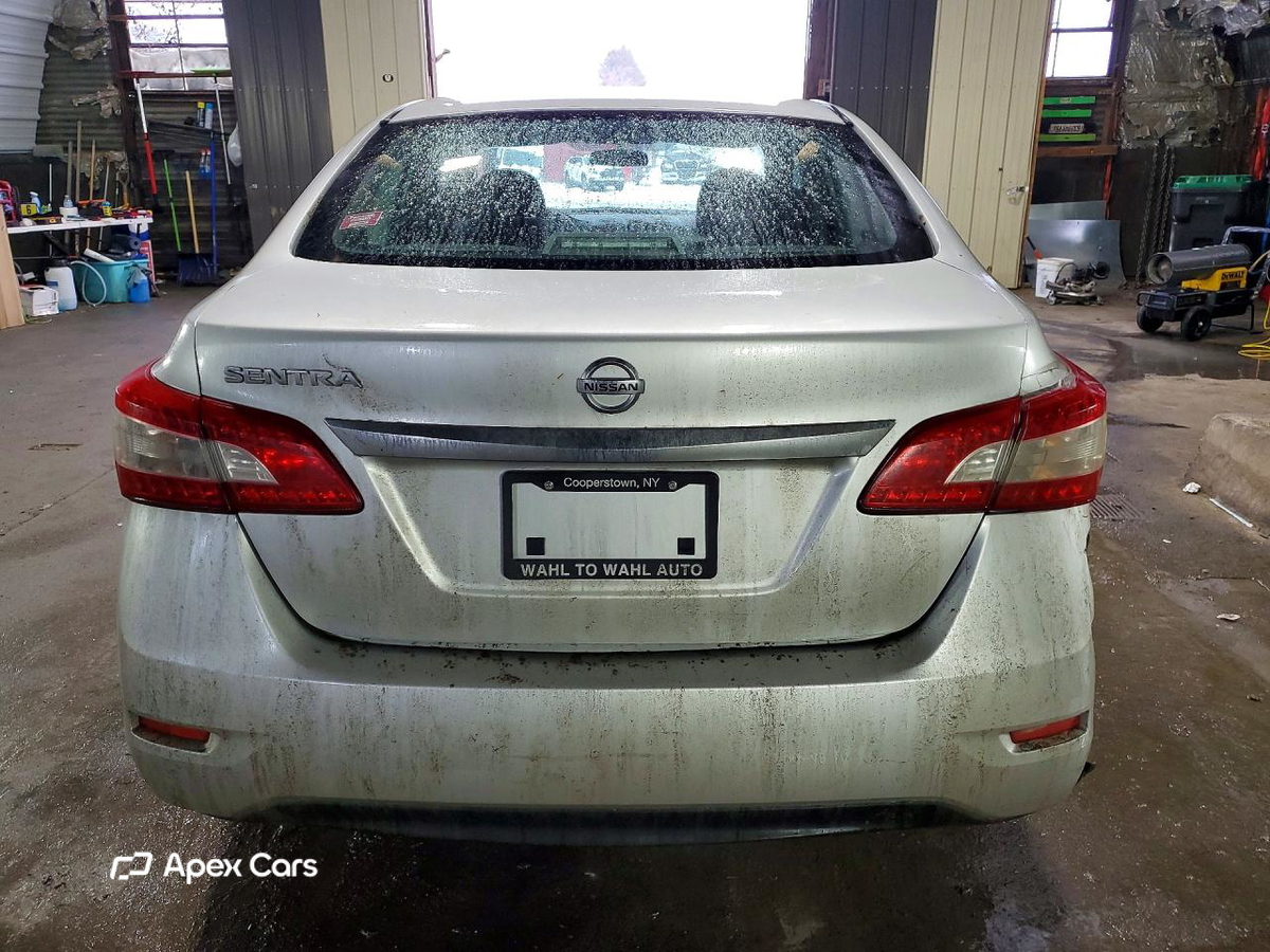 Nissan Sentra 2015