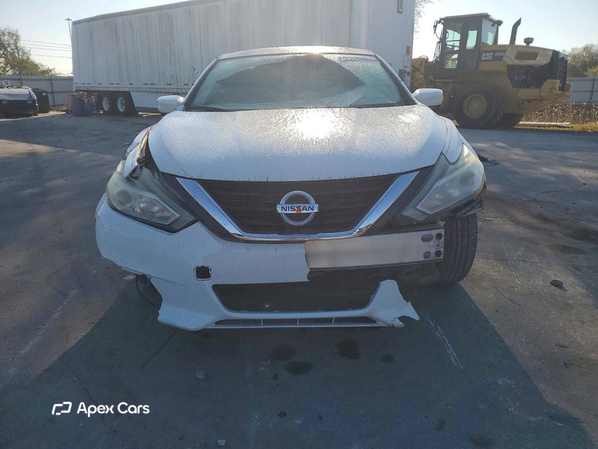 Nissan Altima 2017