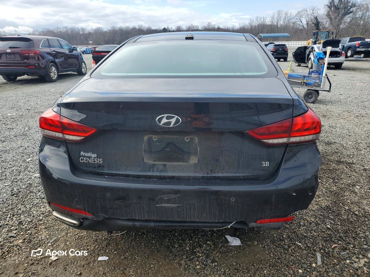 Hyundai Genesis 2015