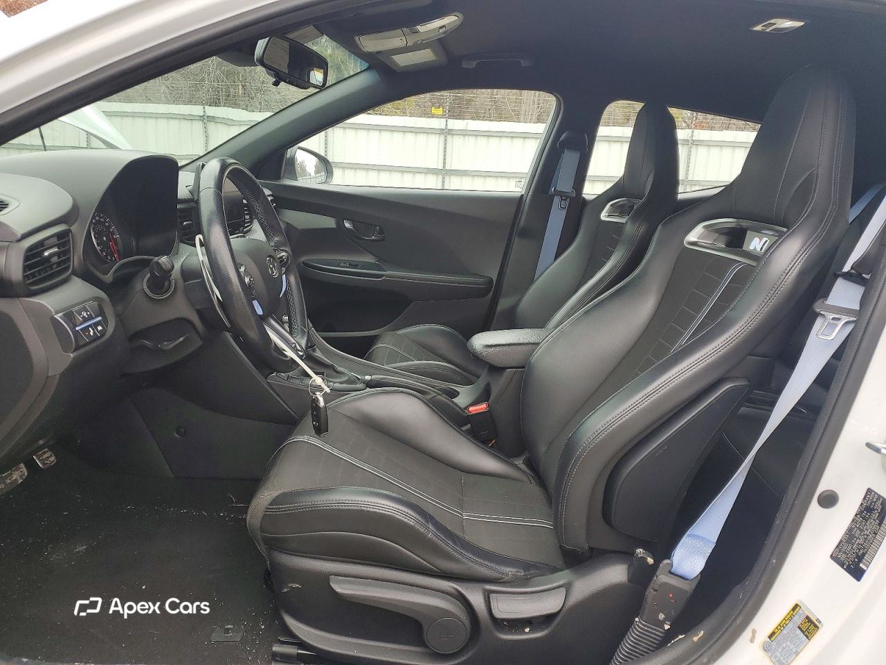Hyundai Veloster 2021