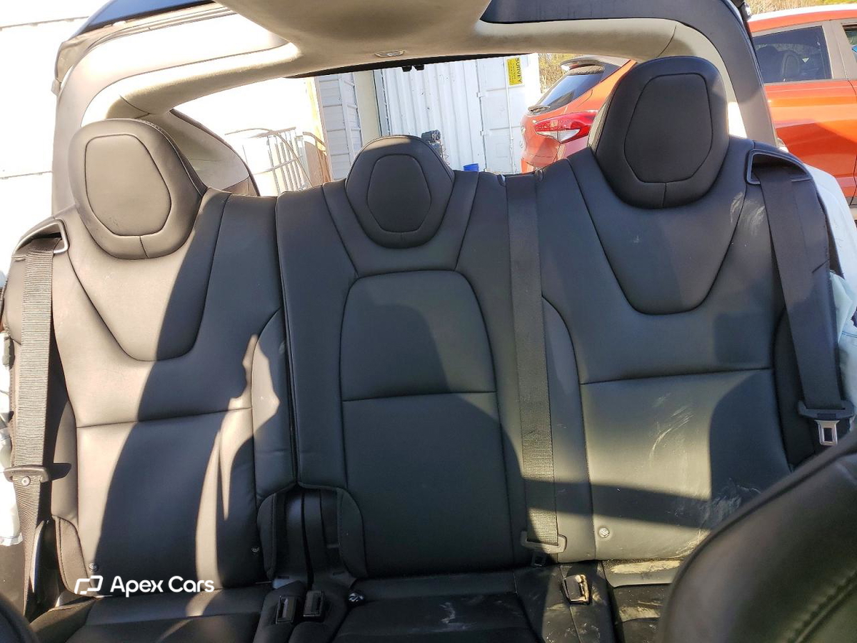 Tesla Model X 2018