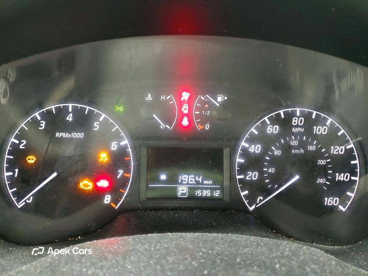 Nissan Sentra 2015