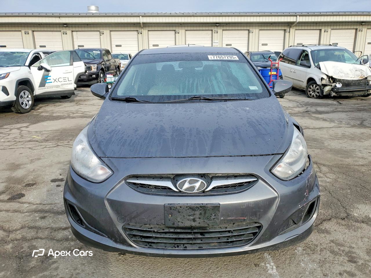 Hyundai Accent 2012