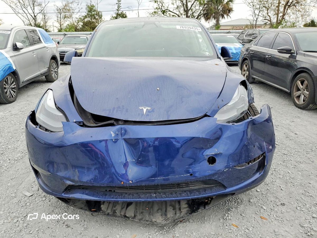 Tesla Model Y 2022