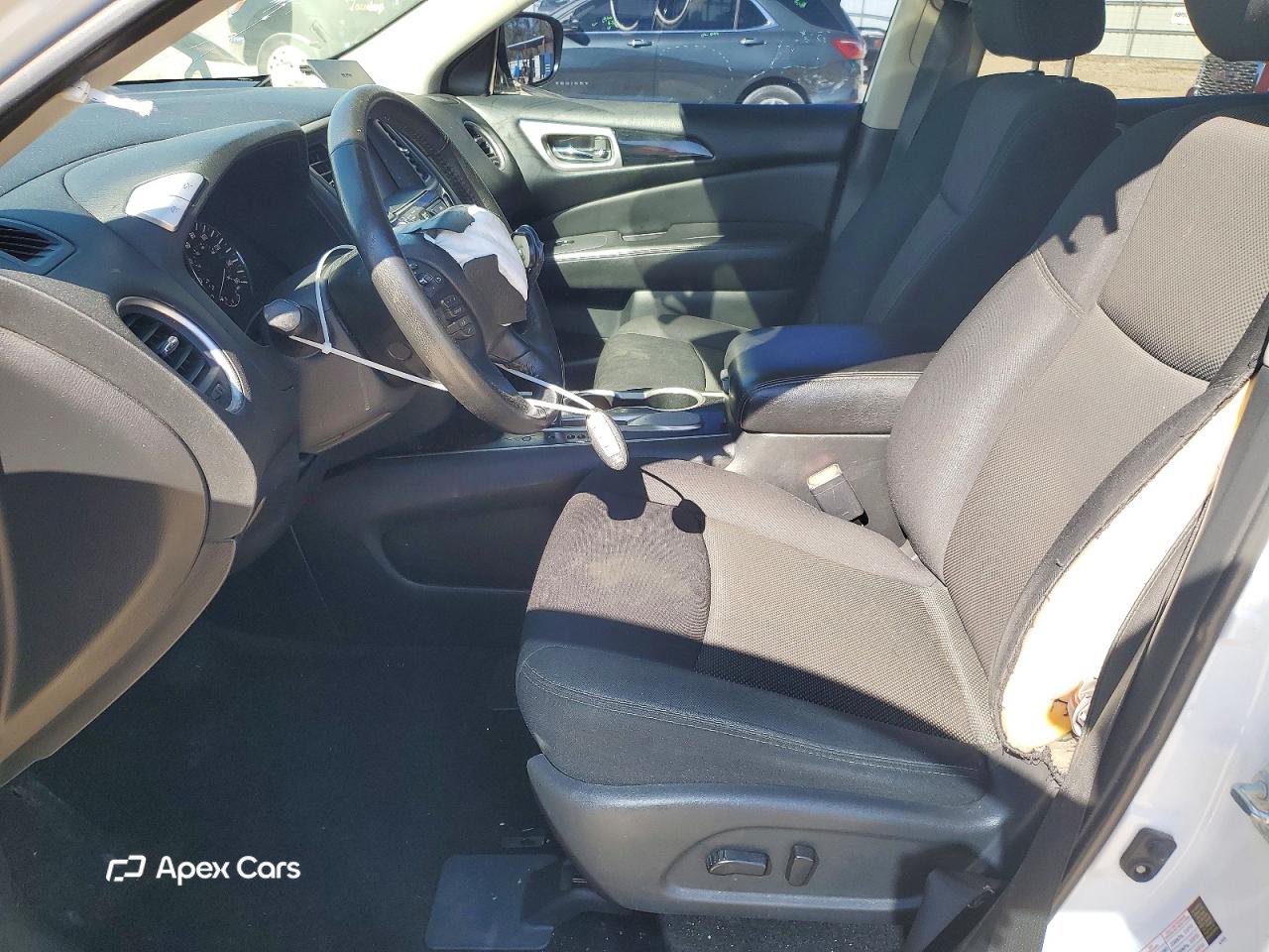 Nissan Pathfinder 2018