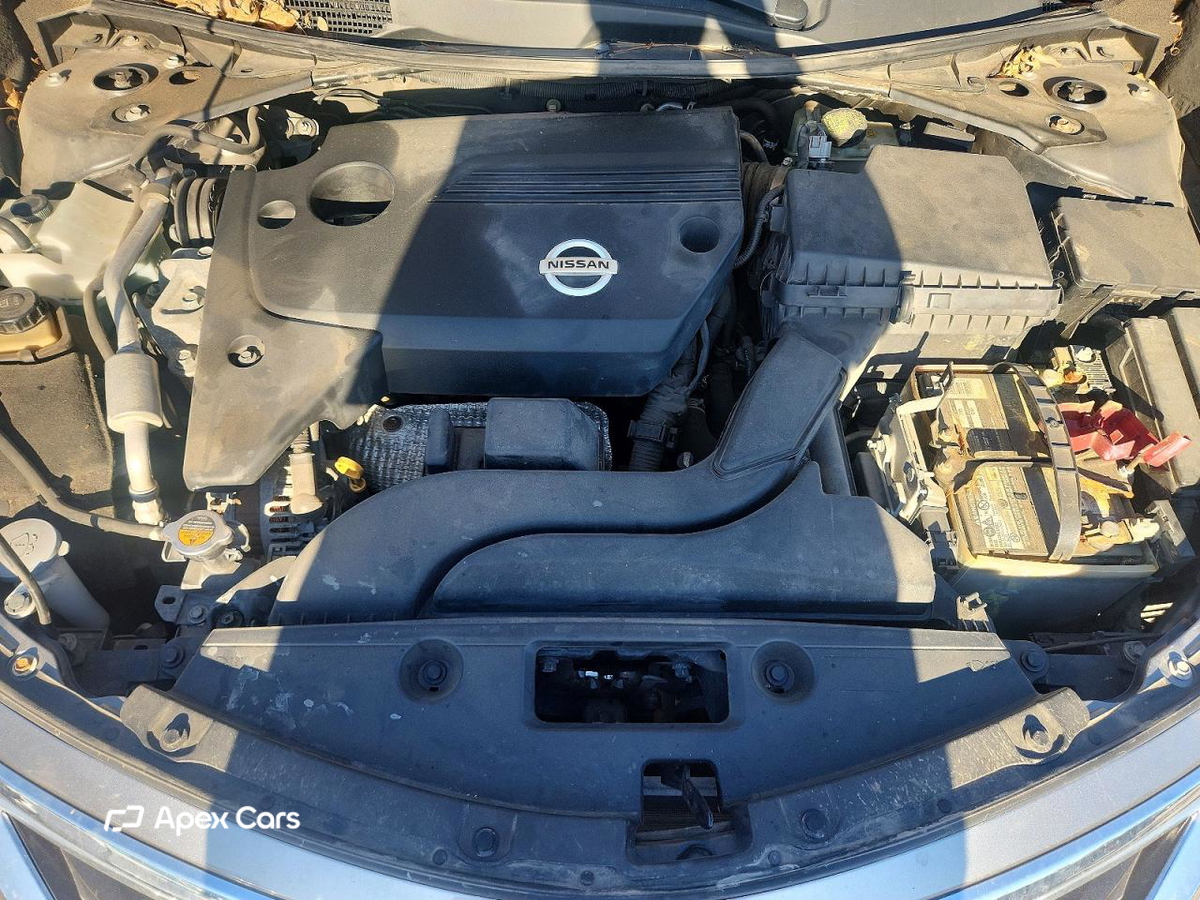 Nissan Altima 2015