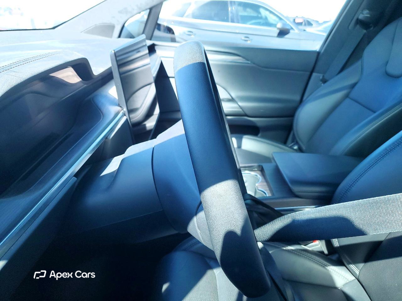 Tesla Model X 2024