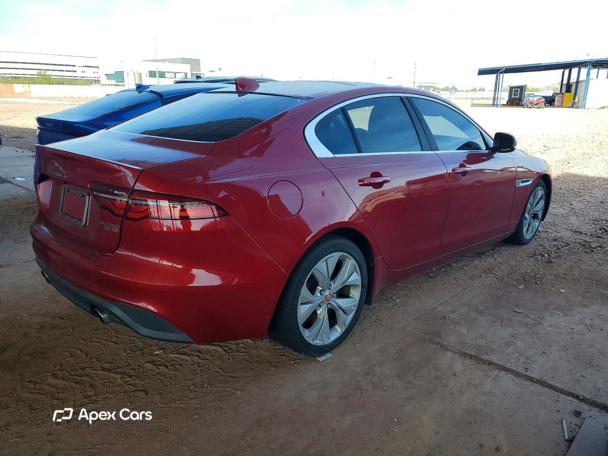 Jaguar XE 2020