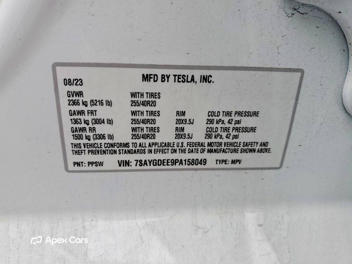 Tesla Model Y 2023