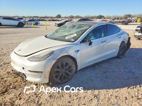 Tesla Model 3 2020 - Image 1 of 13
