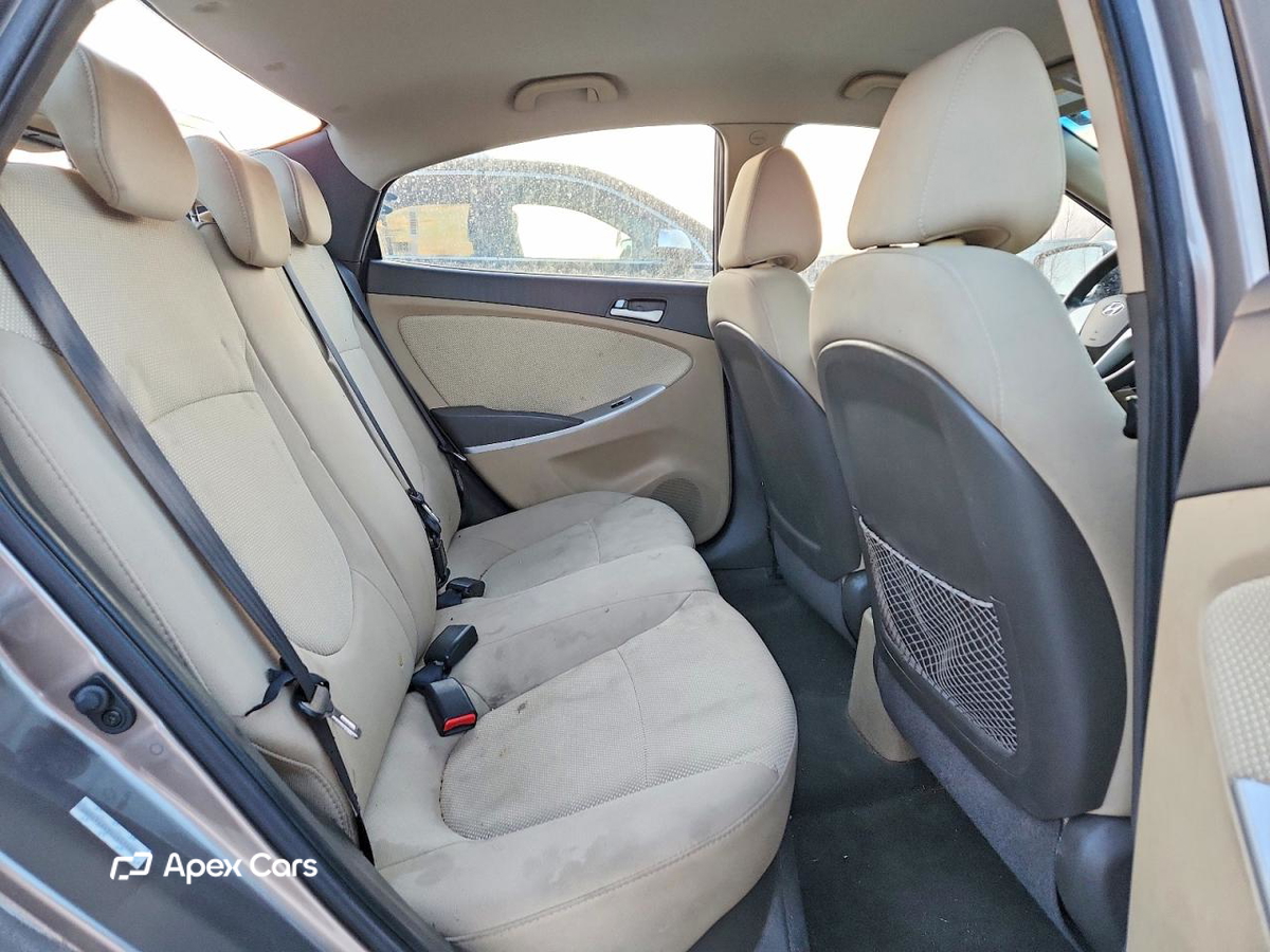Hyundai Accent 2013