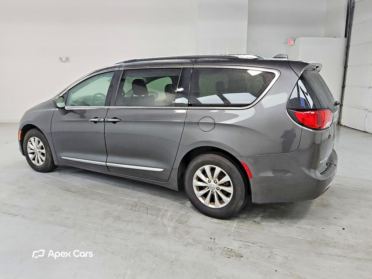 Chrysler Pacifica 2018