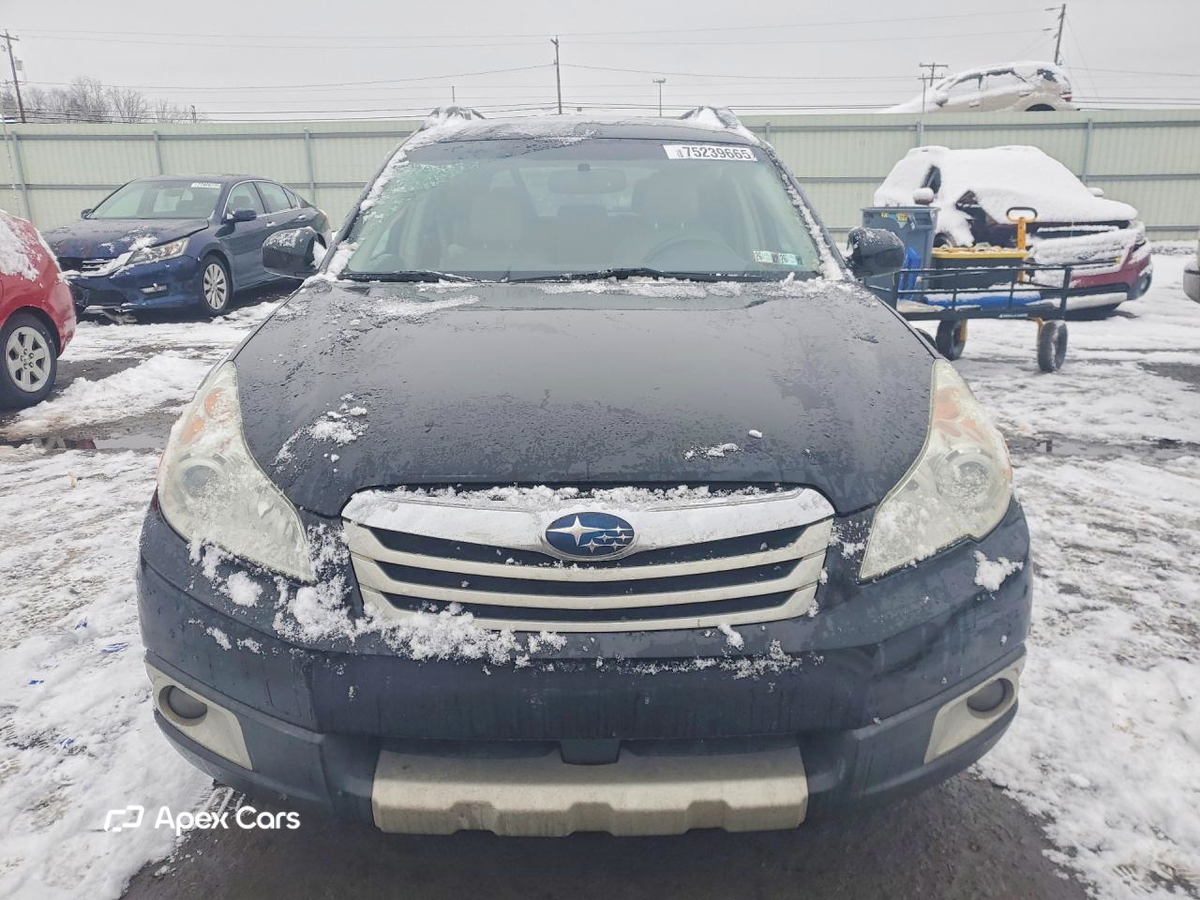Subaru Outback 2011