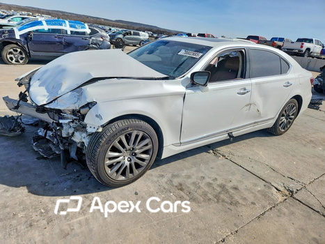 Lexus LS 2014 - Image 1 of 14