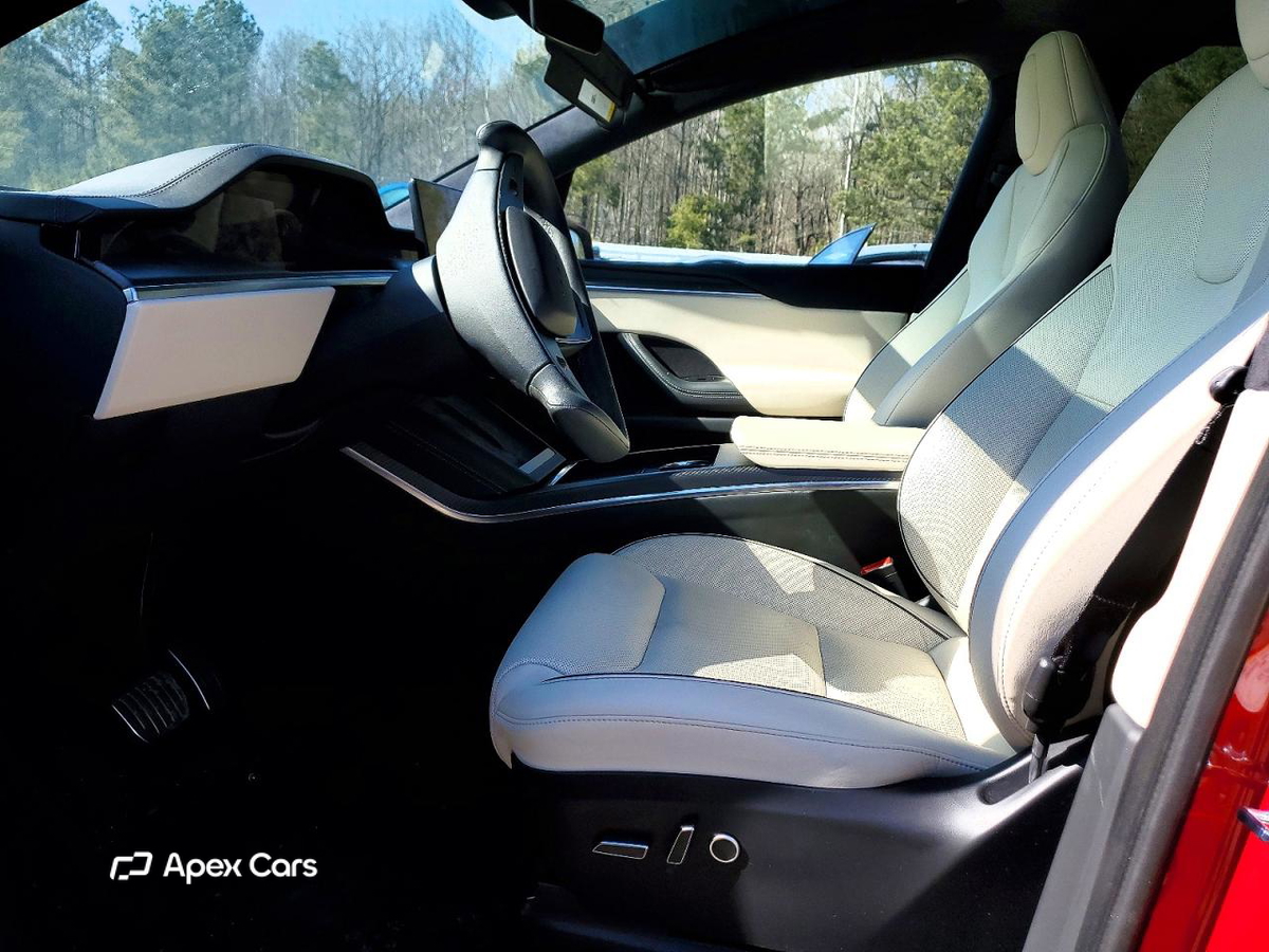Tesla Model X 2023