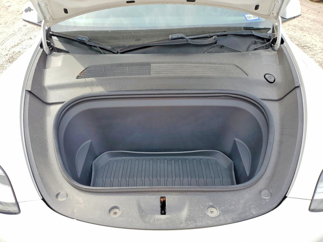 Tesla Model Y 2020
