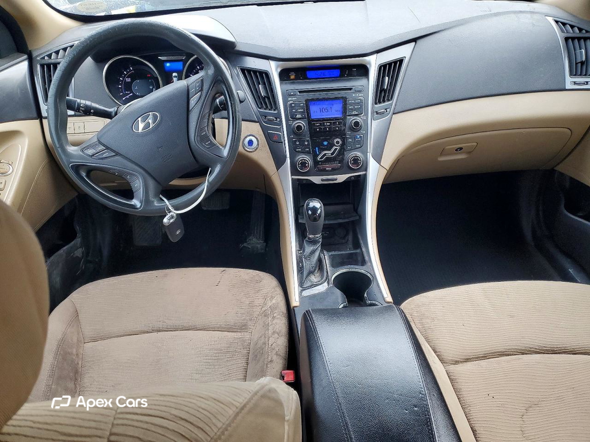 Hyundai Sonata 2011