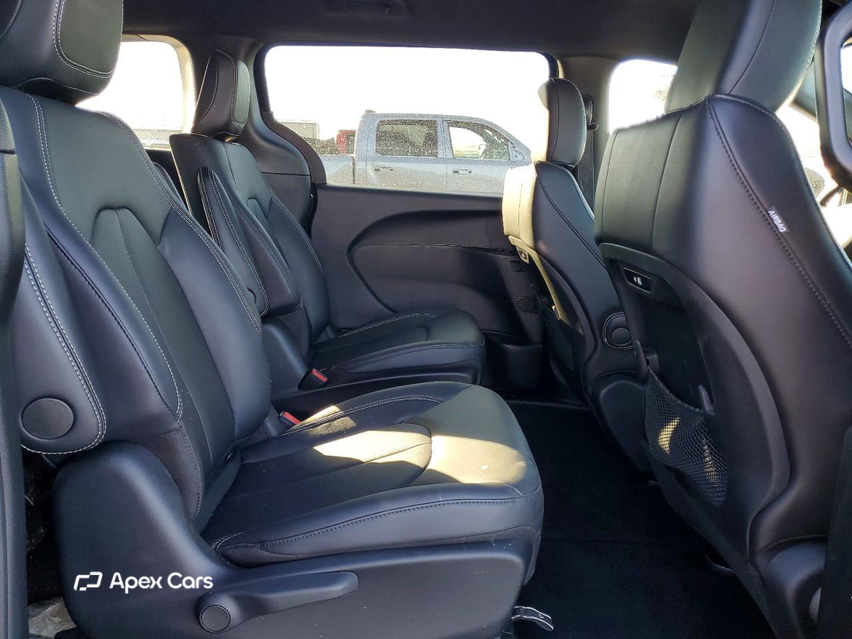 Chrysler Pacifica 2025
