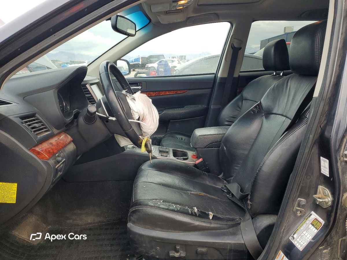 Subaru Outback 2012
