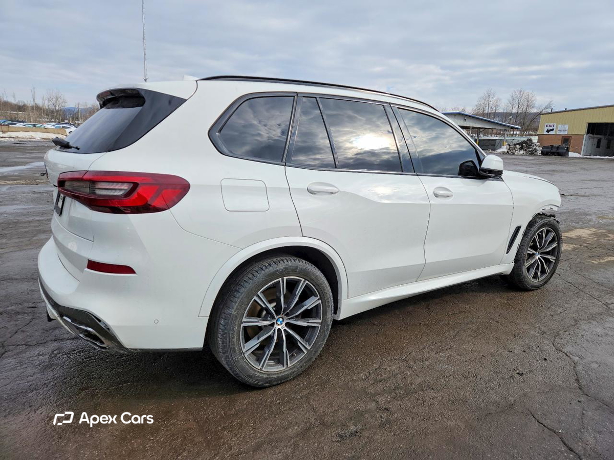 BMW X5 2021