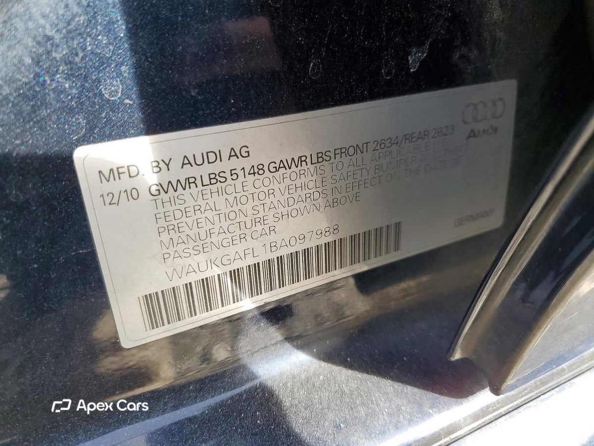 Audi RS4 2011