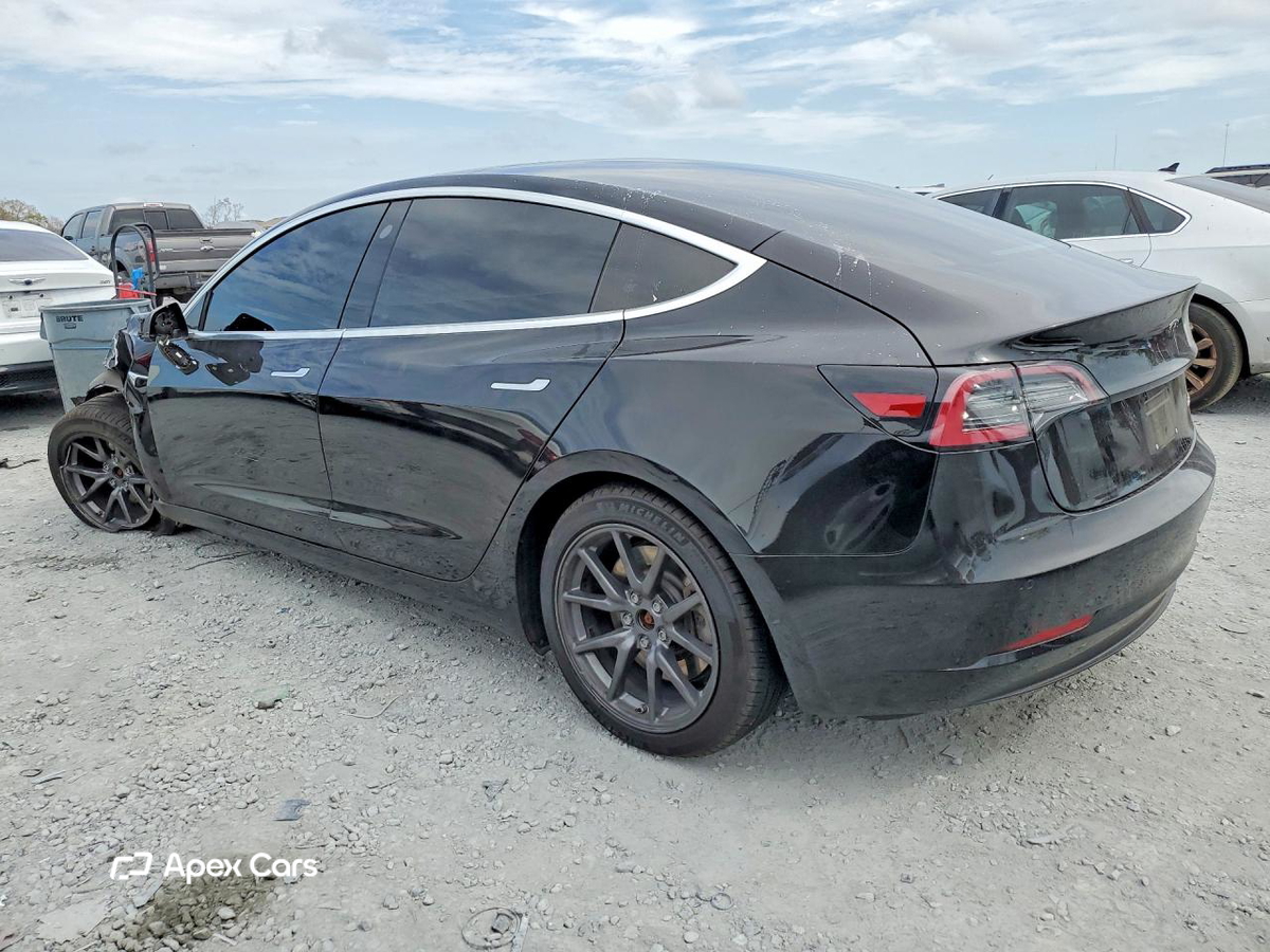Tesla Model 3 2018