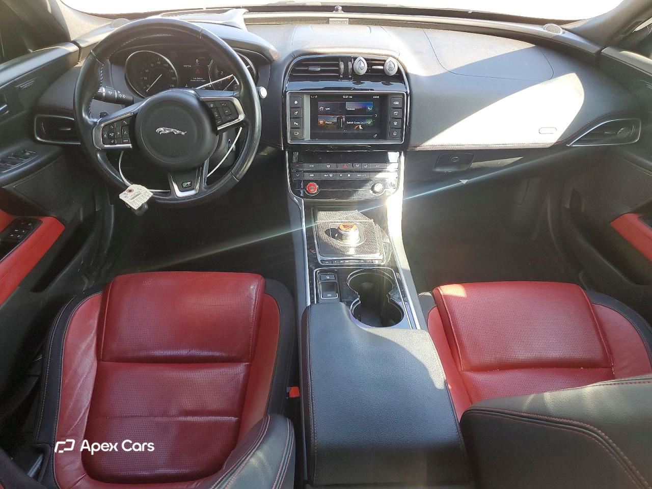 Jaguar XE 2017
