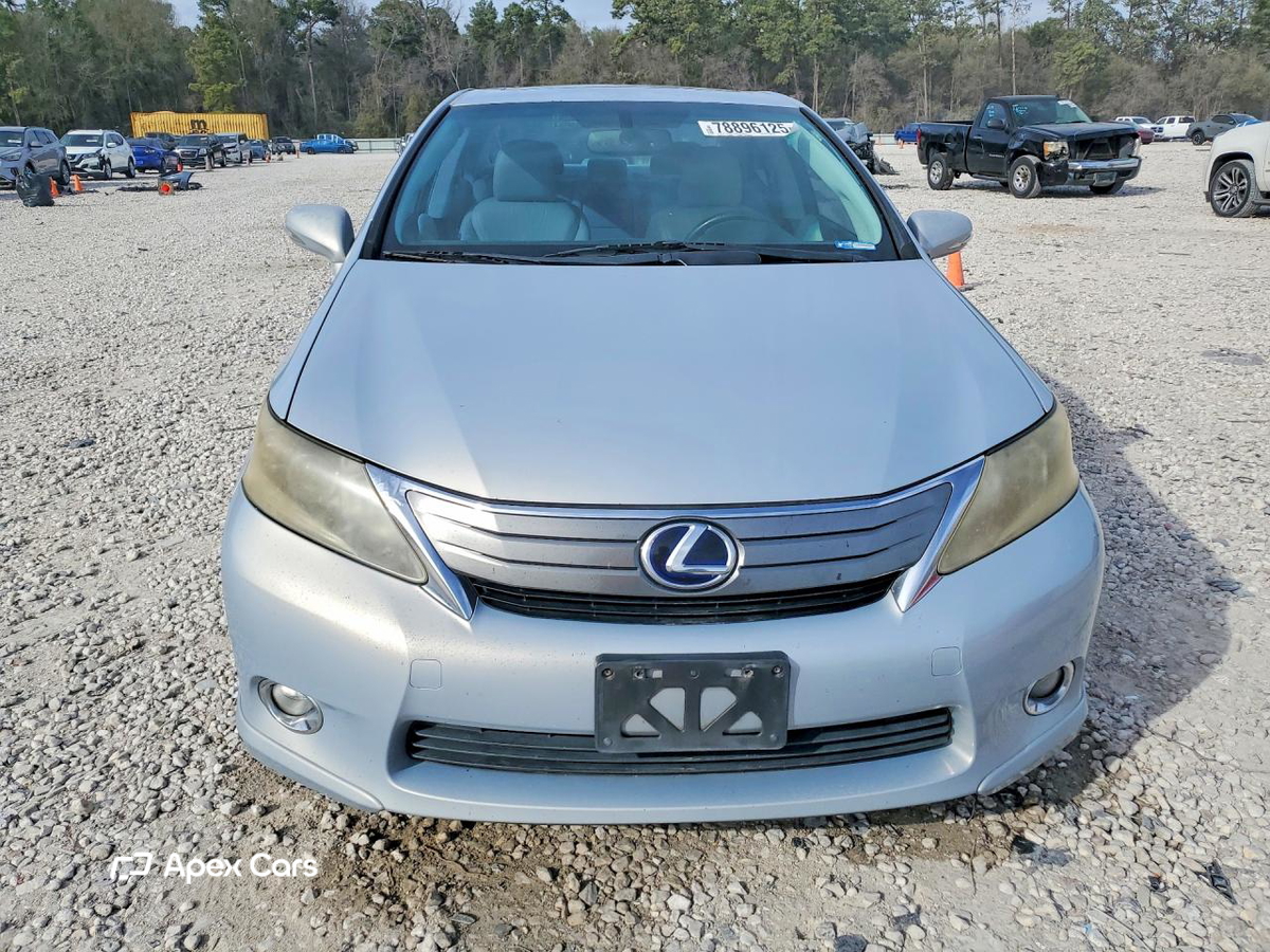 Lexus HS 2010