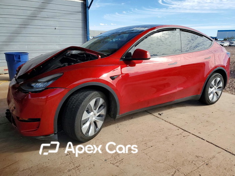 Tesla Model Y 2023 - Image 1 of 15