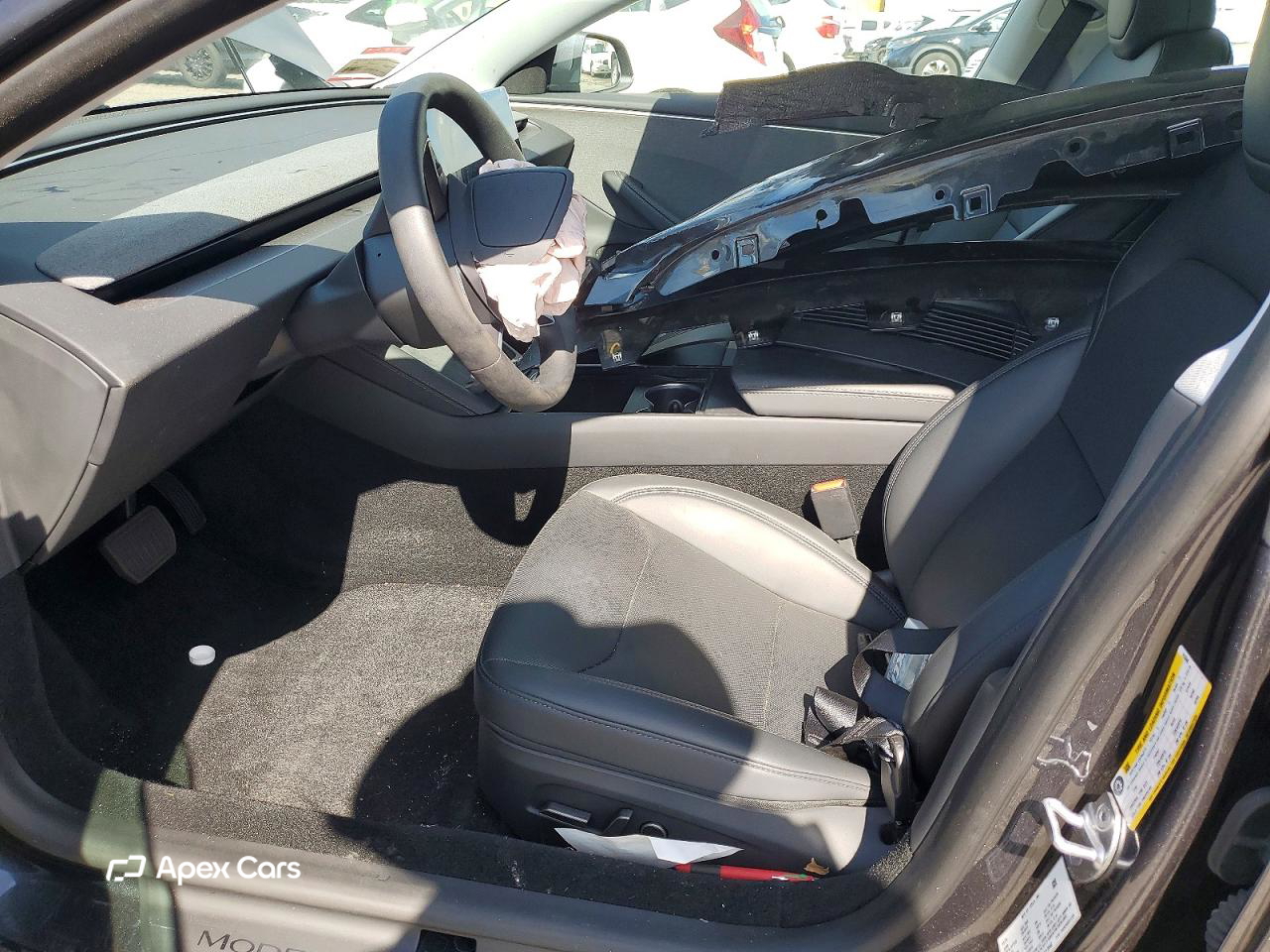 Tesla Model 3 2025